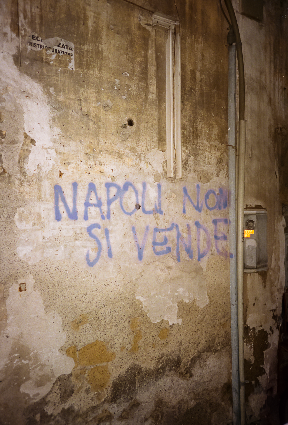 NAPOLI NON SI VENDE