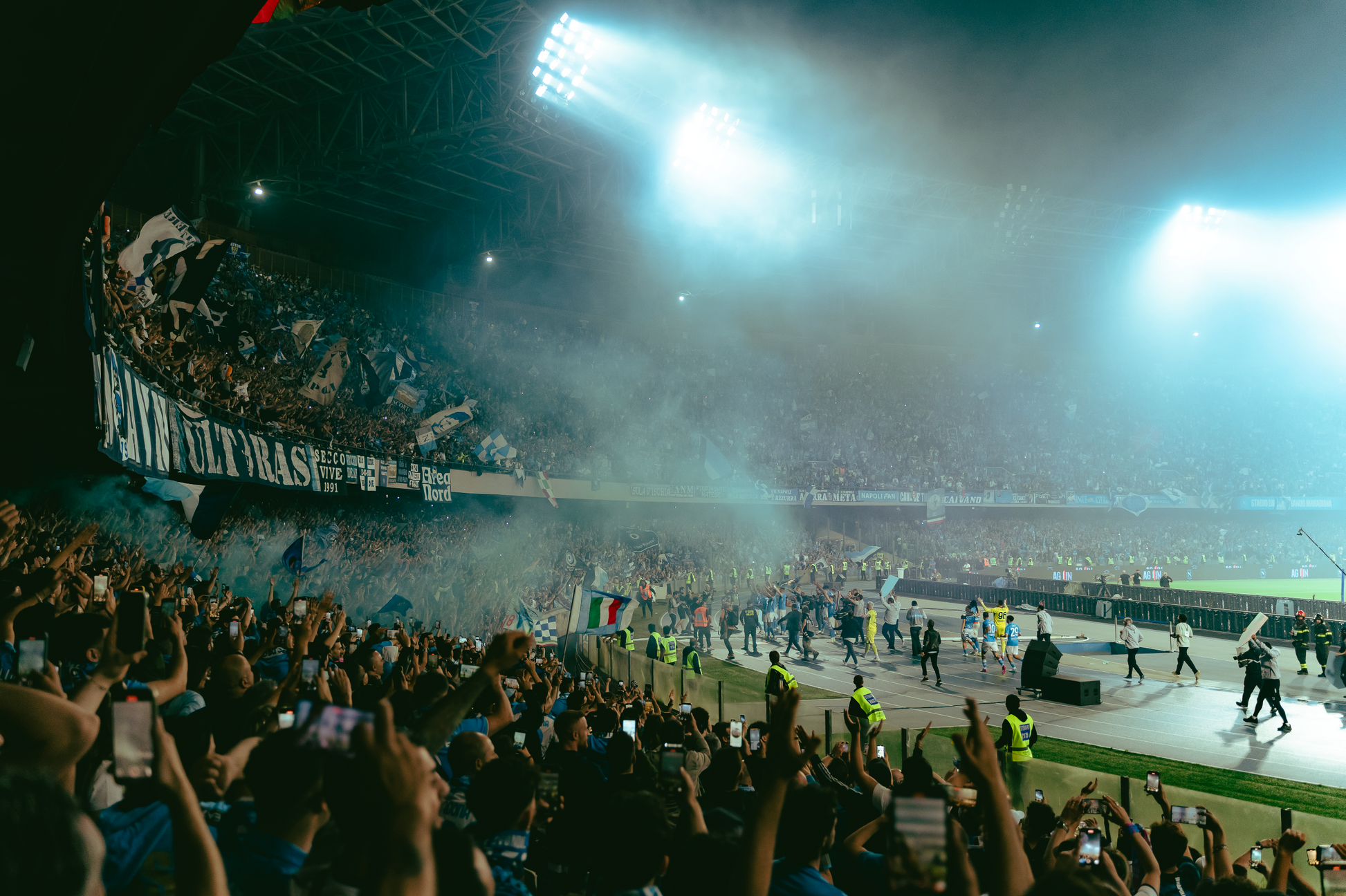 SOTTO LA CURVA